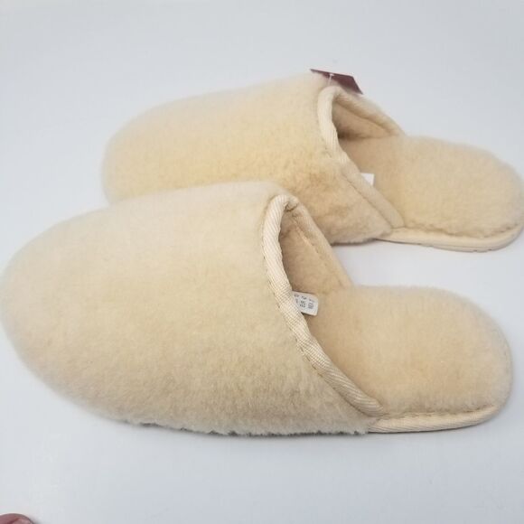 NWT IVORY SOFT WOOL BLEND SLIP ON HOUSESHOES. SIZES 6, 10, 11. - Picture 13 of 14